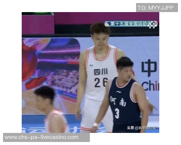 周琦教儿子罚篮却被反超命中率笑翻全场趣事分享