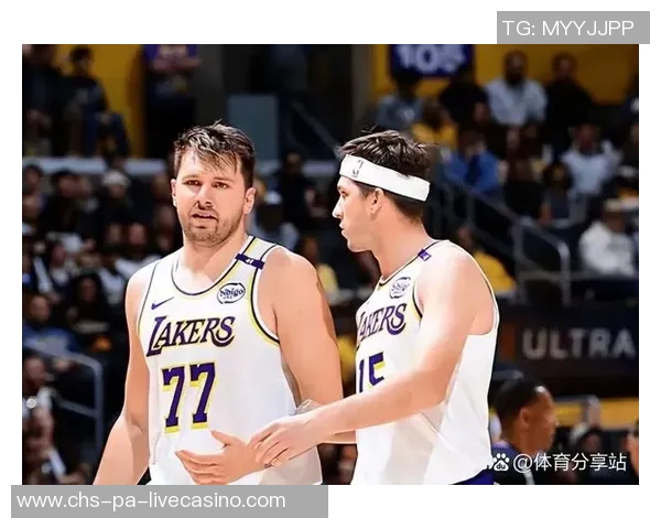 东契奇豪取30分7篮板6助攻詹姆斯贡献19分3篮板7助攻湖人战胜雷霆取得大胜